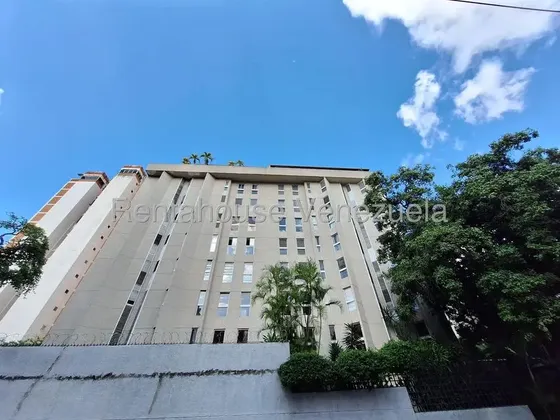 Cv Apartamento En Venta En Los Palos Grandes Yf 26-46