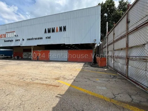 Cf Complejo Industrial Ideal Para Almacenamiento En Alquiler En Zona Industrial La Hamaca!! Listing 25-2797