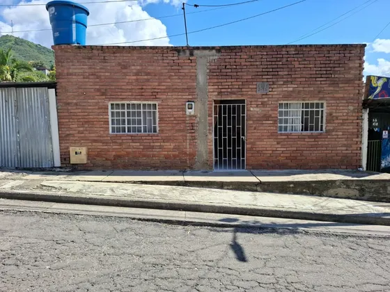 Venta De Casa Lote En Villeta Barrio Buenos Aires 