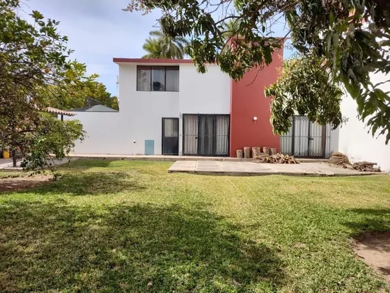 Casa En Mochis En Zona Céntrica Excelente Ubicación