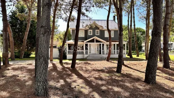 Casa Americana La Herradura Pinamar 