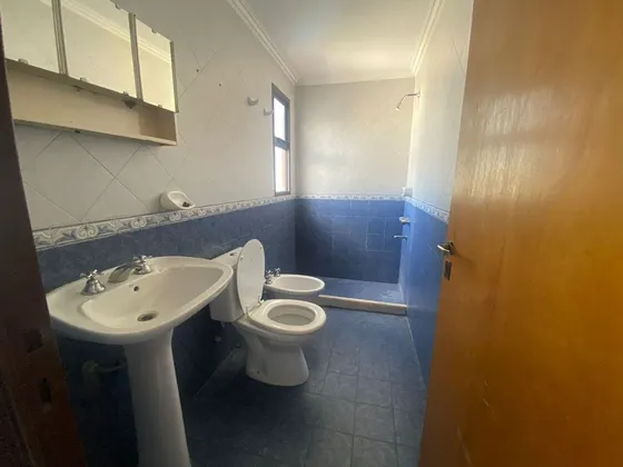 Remax Alquila Casa 2 Dormitorios