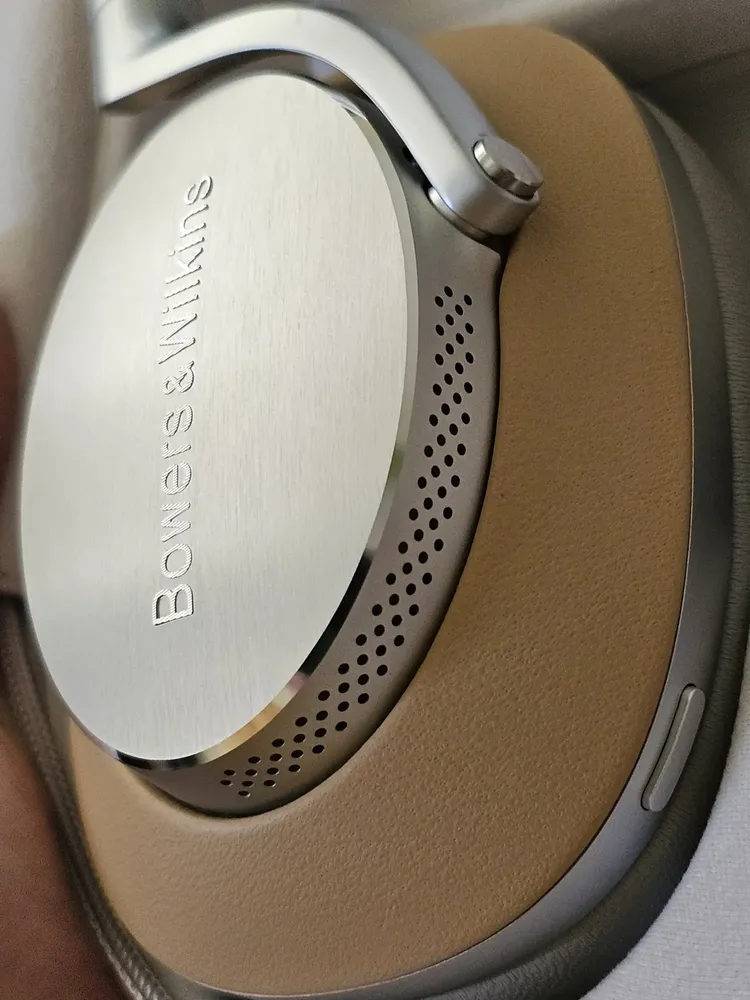 Bowers & Wilkins Px8 Fone Com Cancelamento De Ruido ( Black