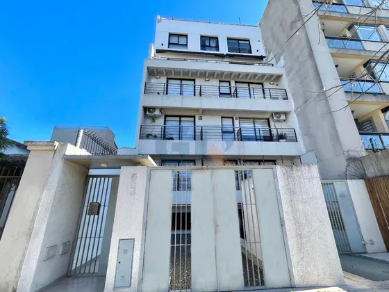 Departamento 2 Ambientes En Venta En Castelar
