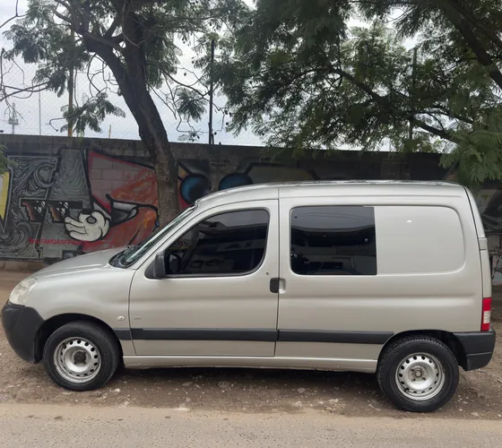 Peugeot Partner 1.6 Hdi Furgon Confort