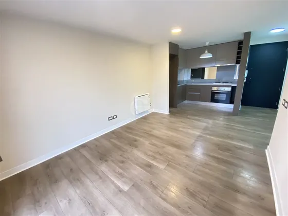 2 Dorm. 2 Baños. Estac. Bodega. Av. La Florida