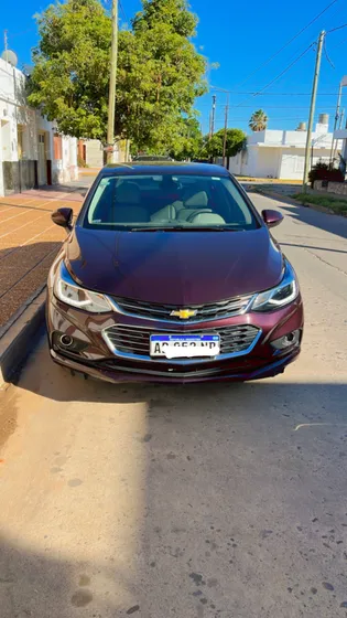 Chevrolet Cruze 1.4 Ltz Mt Sedan