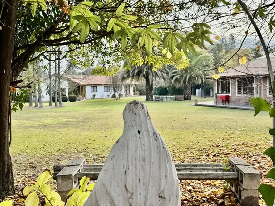 Exclusiva Casa En Las Araucarias Piscina Y Quincho
