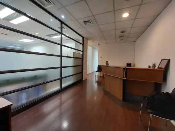 Oficina En Venta De 253 M2 Ciudad Empresarial Huechuraba