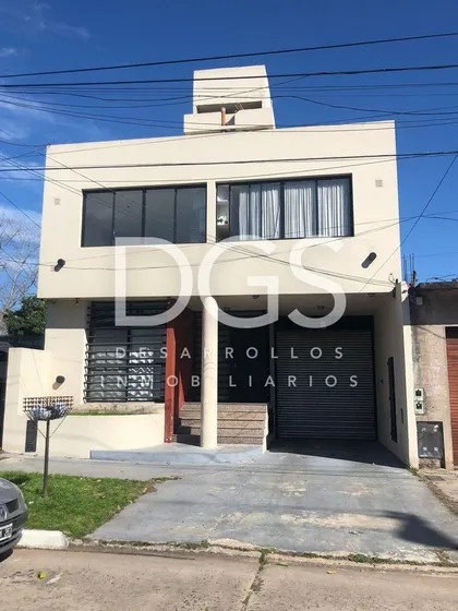 Departamento En Venta 3 Ambientes En Banfield, Lomas De Zamora