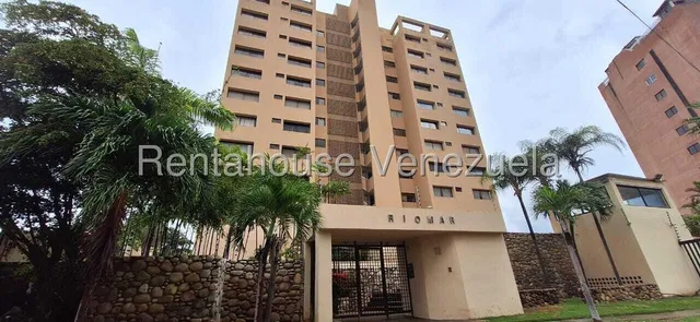 Apartamento En Venta, Urb Caribe, Caraballeda, Vargas. Ls. 25-22283.