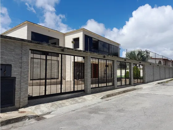 En Venta Casa Moderna 780m2 Los Nuevos Teques