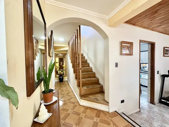 Casa En Venta 7d-5b, Las Américas Villa Alemana