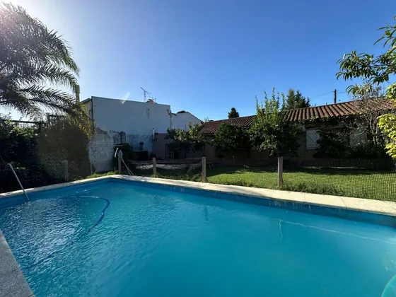 Venta Casa 4 Ambientes Ciudad Evita Pileta Jardin
