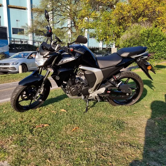 Yamaha Fz 2.0 Fi - Impecable Estado