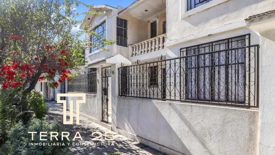 Casa En Venta En Jardines De Santa Clara, Ecatepec