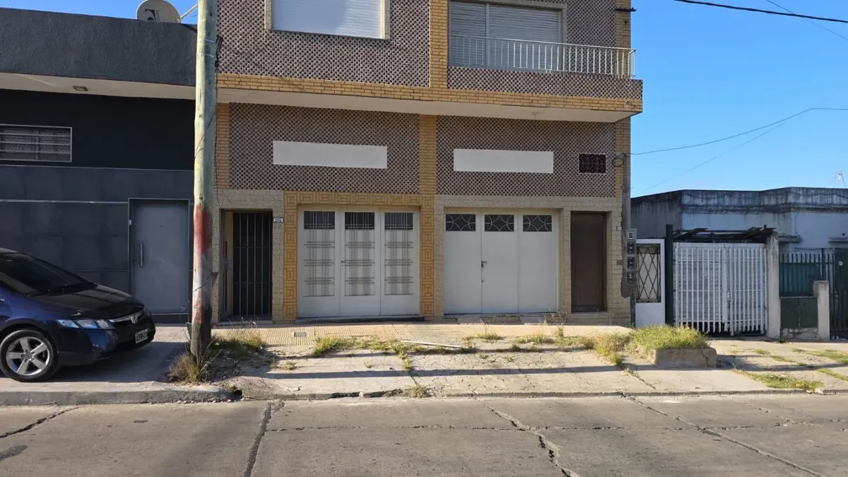 Rental - Commercial Space / Warehouse, La Tablada