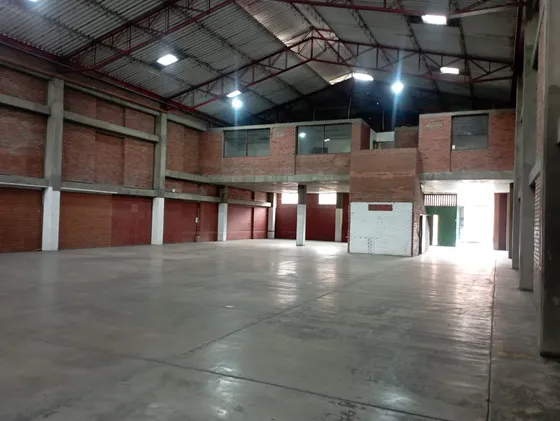 Alquiler  Bodega En Acopi Yumbo-1002