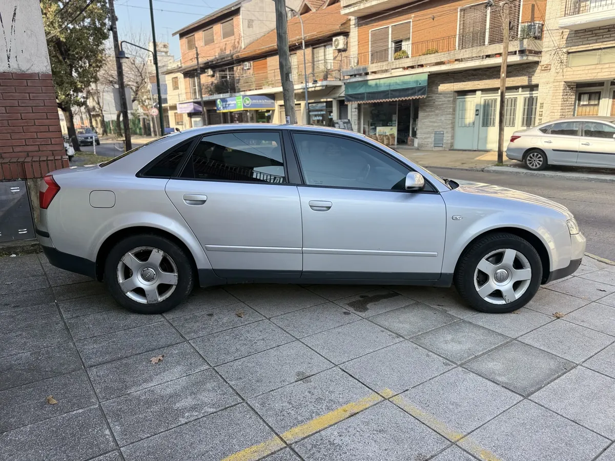 Audi A4 1.9 I565193532559872005