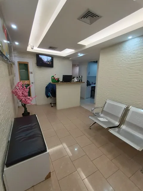 Local En Alquiler Centro Medico Quirúrgico Estético Spa El Picacho 