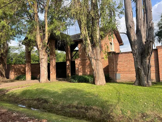 Casa En Venta En Barrio Cerrado Las Beatrices, Del Viso