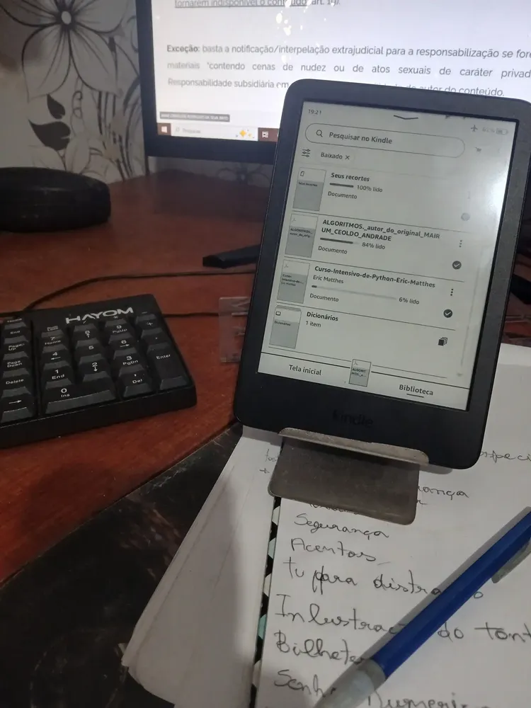 Kindle 11ª Geração 16gb Resolução De 300 Ppi Amazon Preto | Frete