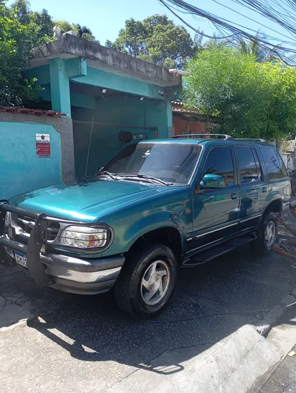 Ford Explorer 4.0 Xlt 4x4 Aut. 5p