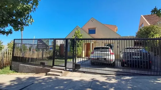 Moderna Casa Con Calidad De Vida (170285)