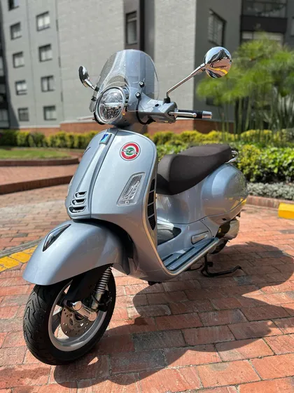 Vespa Gts