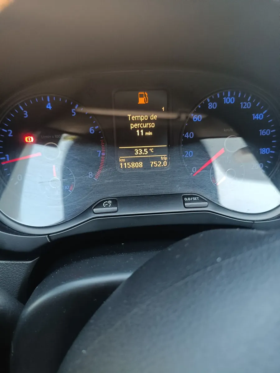 Volkswagen Fox 2011 1.0 Vht Trend Total Flex 5p — foto 8