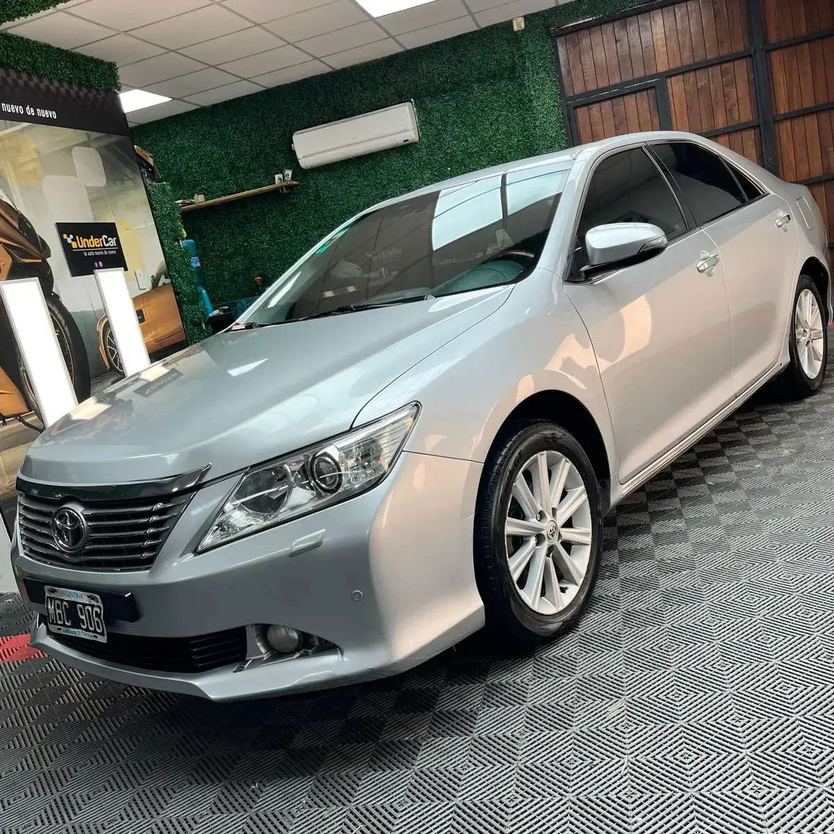 Toyota Camry 3.5 V6 At