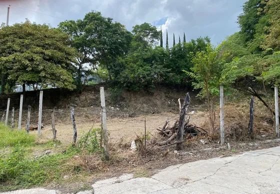 Se Vende Terreno 2 Frentes A Un Lado De Sears