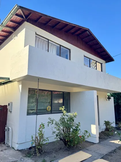 Hermosa Casa En Nueva Alemana. Ideal Para Inversion 