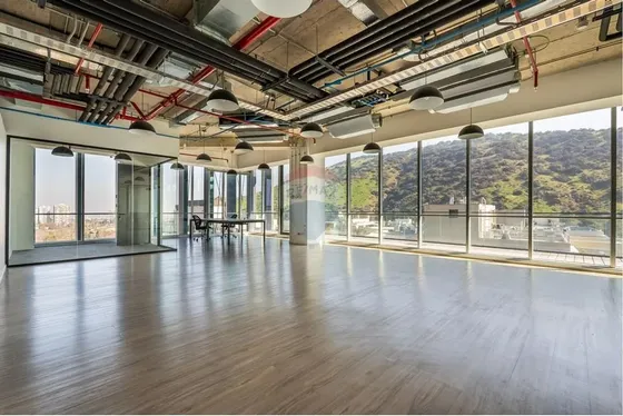 Oficina Habilitada Vitacura Parque, 187 M2