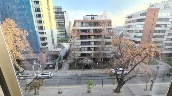 Oficina En Moderno Edificio Y Mejor Ubicación (100224)