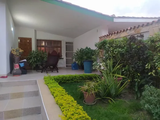 Casa En El Morro Ii,  San Diego. Luisa Mezones Vende.