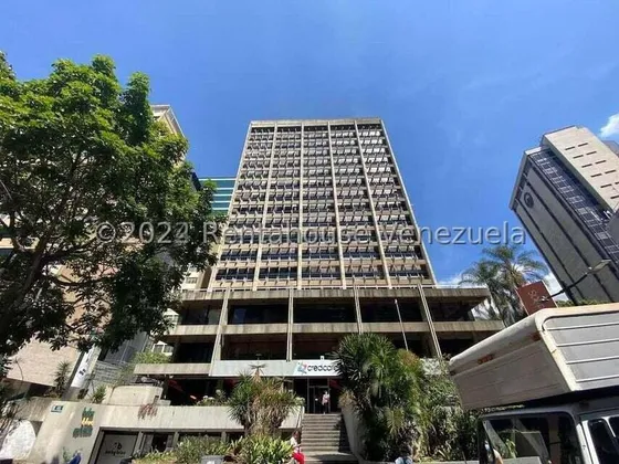 Oficina Alquiler Campo Alegre. Caracas. Ar. Mls # 24-20210