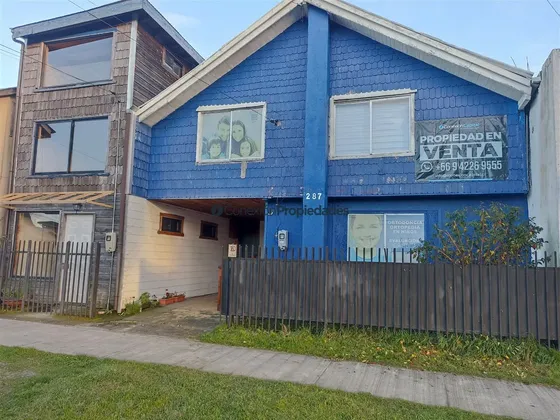 Venta Casa De Uso Mixto En El Centro De Frutillar