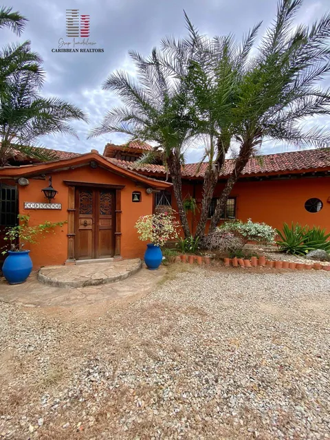 En Venta Hermosa Casa Con Diseño Rústico Colonial- El Toco.
