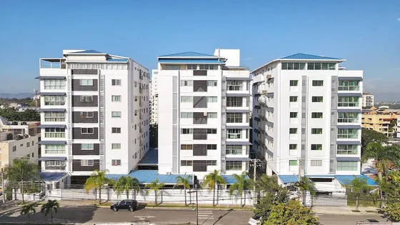 Espacioso Apartamento Ascensor Y Planta Full La Esmeralda Stgo.
