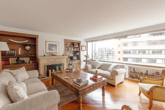 Apartamento En Venta En El Refugio-chapinero. Cod V3998