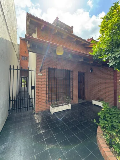 Casa En Venta En Bella Vista!!