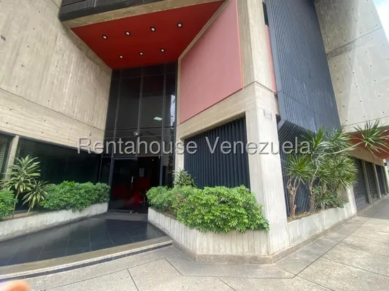 Oficina En Venta En La Urbina, Caracas 26-16781 Yf Solo Clientes. Abstenerse Intermediarios