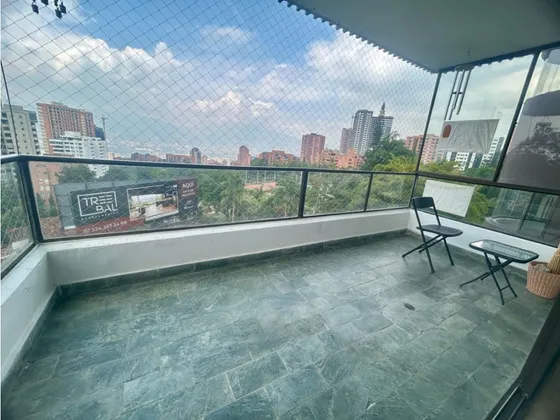 Se Vende Apartamento En Los Balsos Con Hermosa Vista