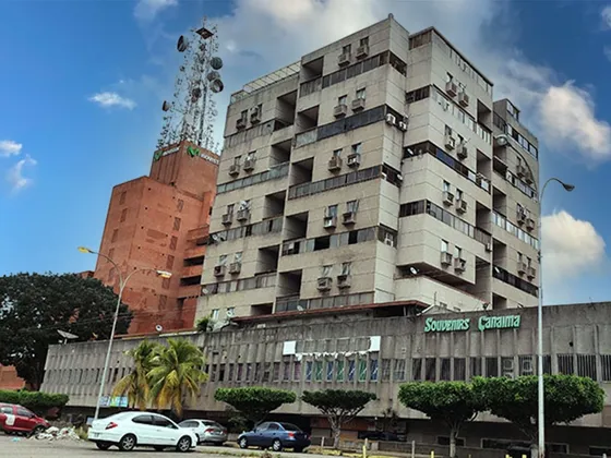 Local Comercial En Venta Torre Continental Urb. Alta Vista, Puerto Ordaz