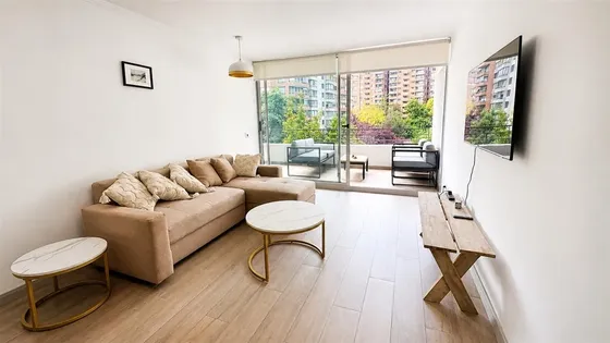 Semi Amoblado 3 Dorm. En Las Condes