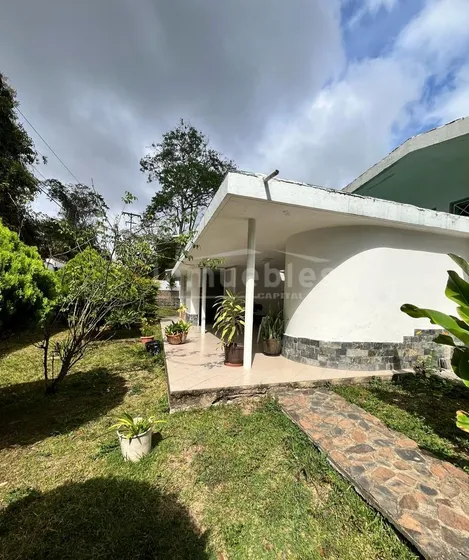 Exclusiva Y Lujosa Casa En Venta En Los Anaucos Country Club. Antes De Maitana. Acepta Credito.