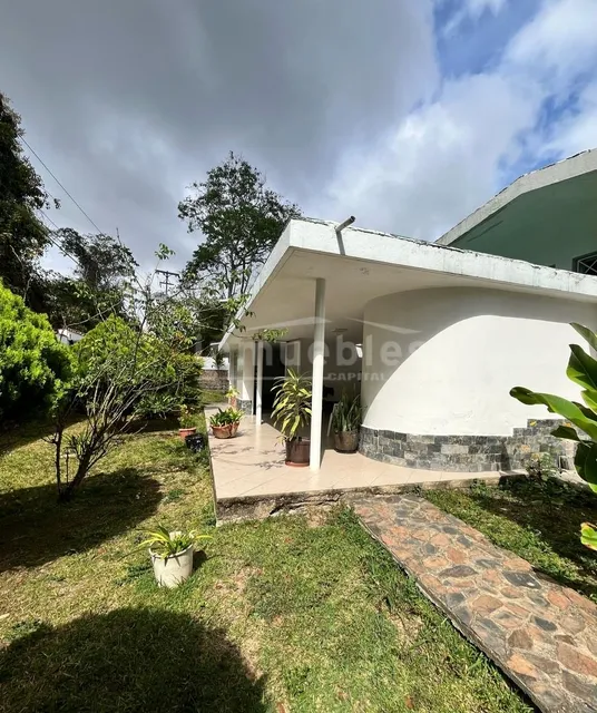 Exclusiva Y Lujosa Casa En Venta En Los Anaucos Country Club. Antes De Maitana. Acepta Credito.