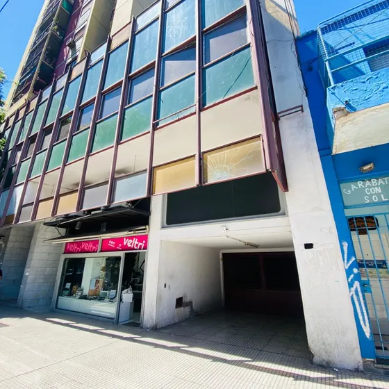 Cochera En Venta En Caseros