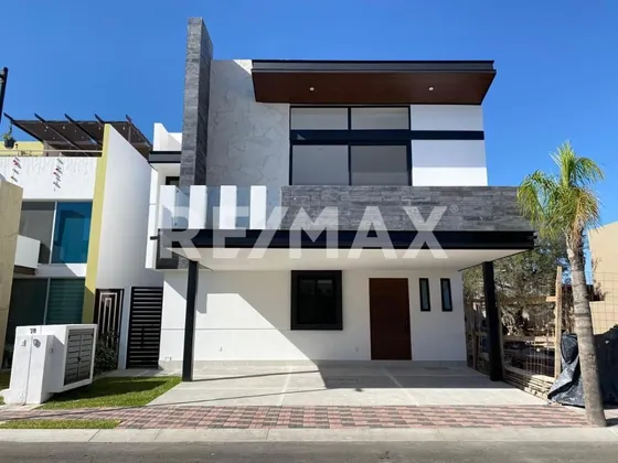 Casa En Venta En Portanova